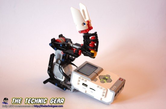 Flywheel-based ping-pong launcher
